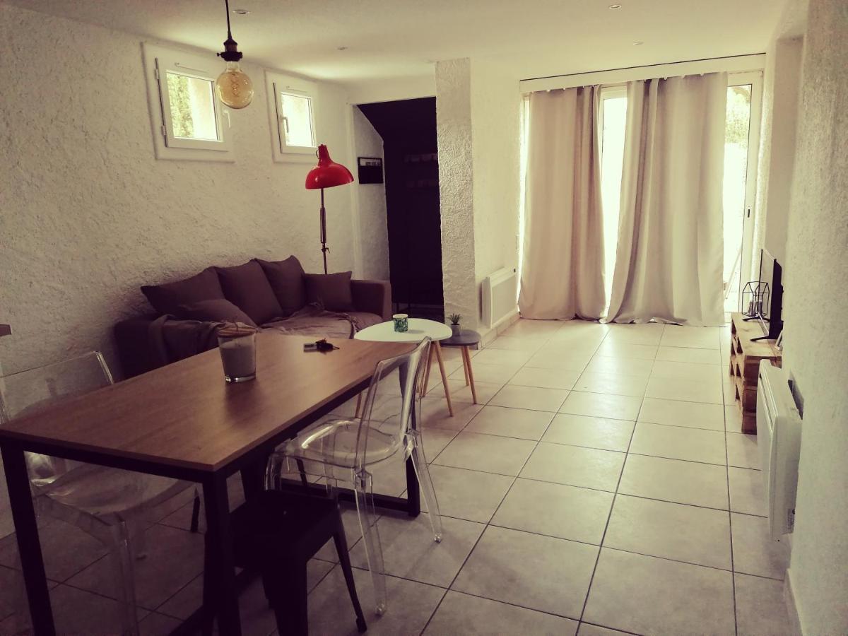 Appt Rdc 5 Pers - Piscines - Parking Prive Apartment Fitou Екстериор снимка
